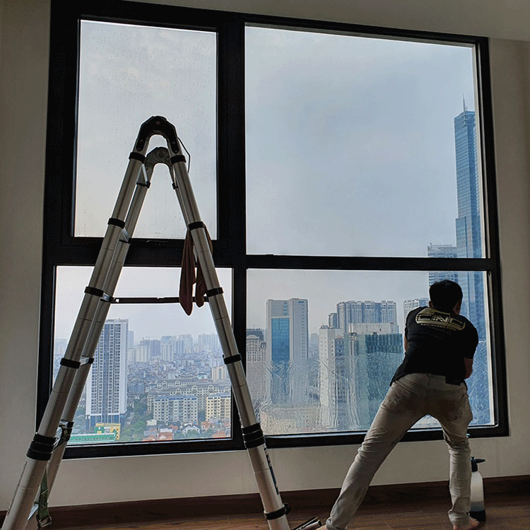 Phim dán kính cách nhiệt