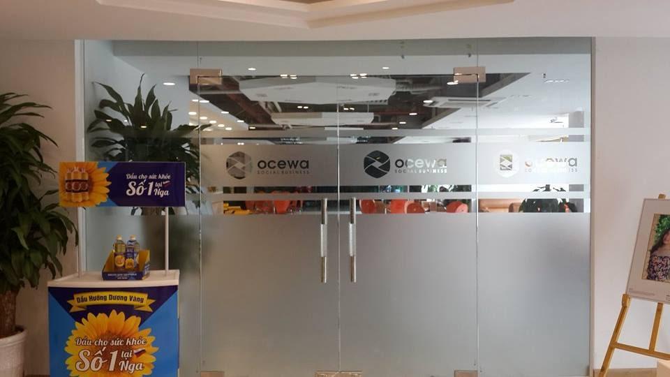 decal dán kính mờ