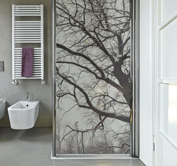 decal dán kính phòng tắm trắng đen