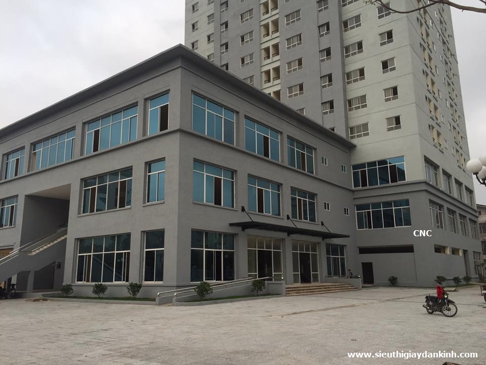 Giấy dán kính chống nắng, phản quang cách nhiệt đến 89% cho nhà kính