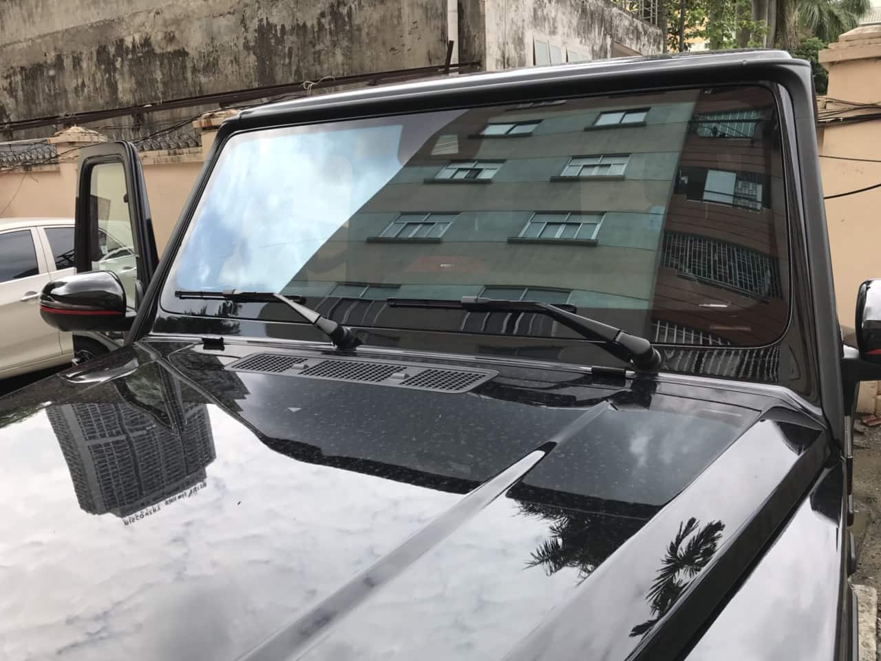 dán phim cách nhiệt kính lái