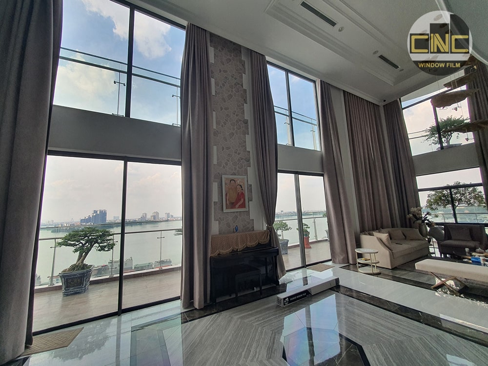 Tầm nhìn trong veo rõ ràng