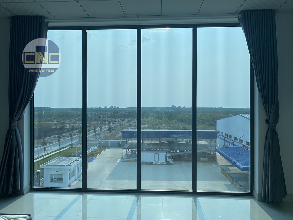 Bên trong dịu mát sau khi dán film