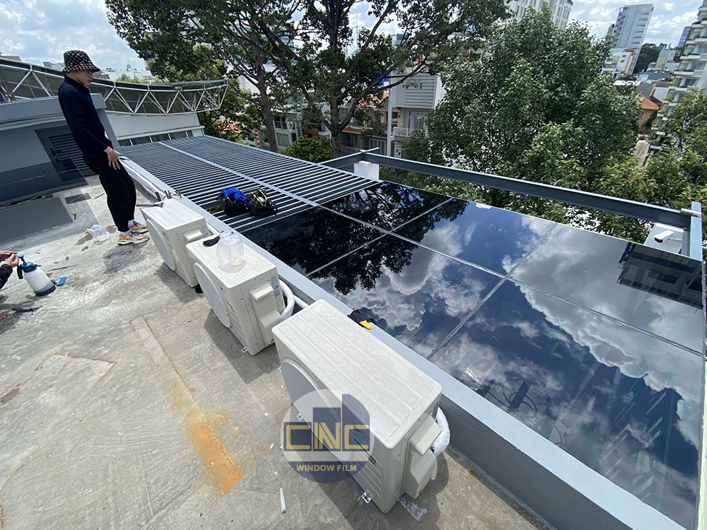 Dán cách nhiệt mái kính