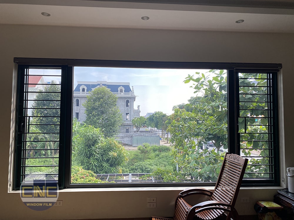 Dán kính cách nhiệt riêng tư