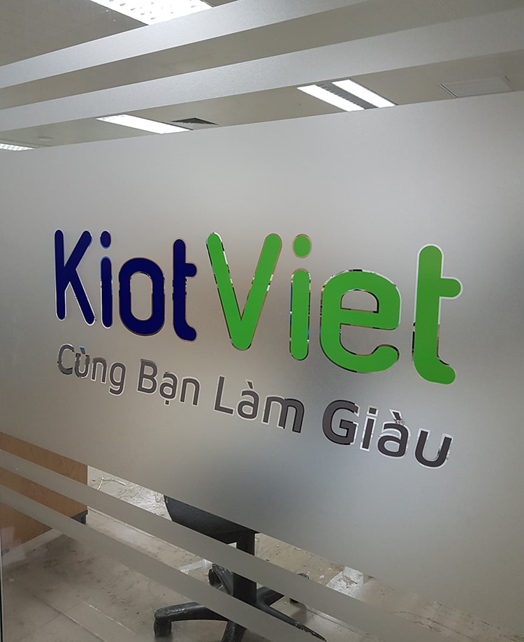 Dán kính mờ Kiot viet