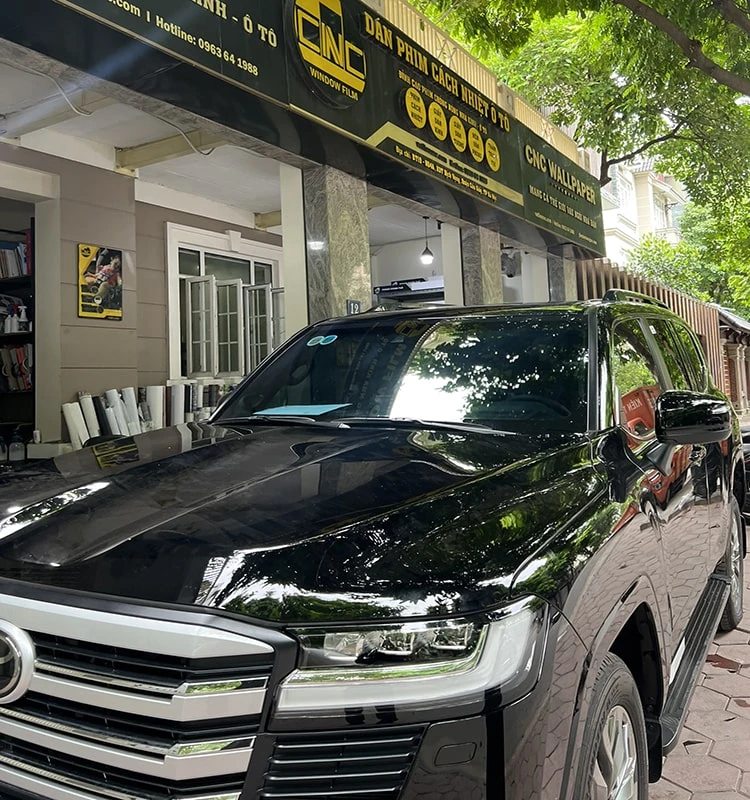 Dán kính xe land cruiser