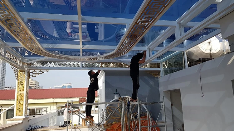 dán kính chống nắng