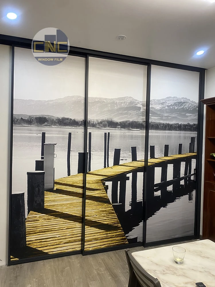 tranh dán trên kính cho nhà riêng, chung cư, khối văn phòng hay nhà kính