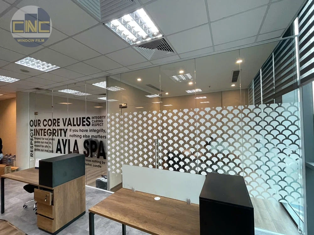 Dán kính mờ văn phòng